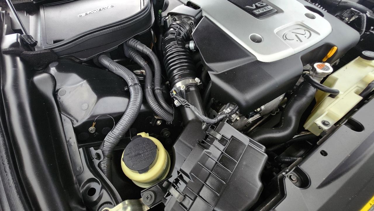 Infiniti Q60 Coupe  2014