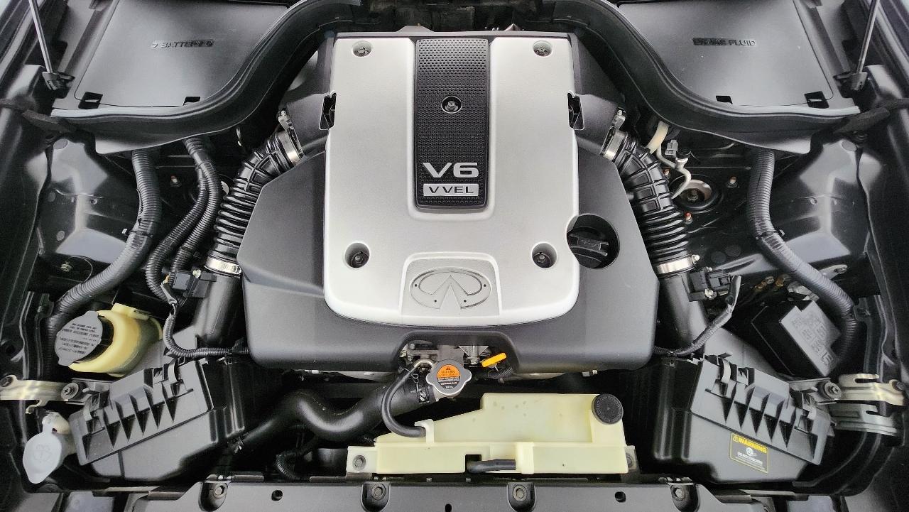 Infiniti Q60 Coupe  2014