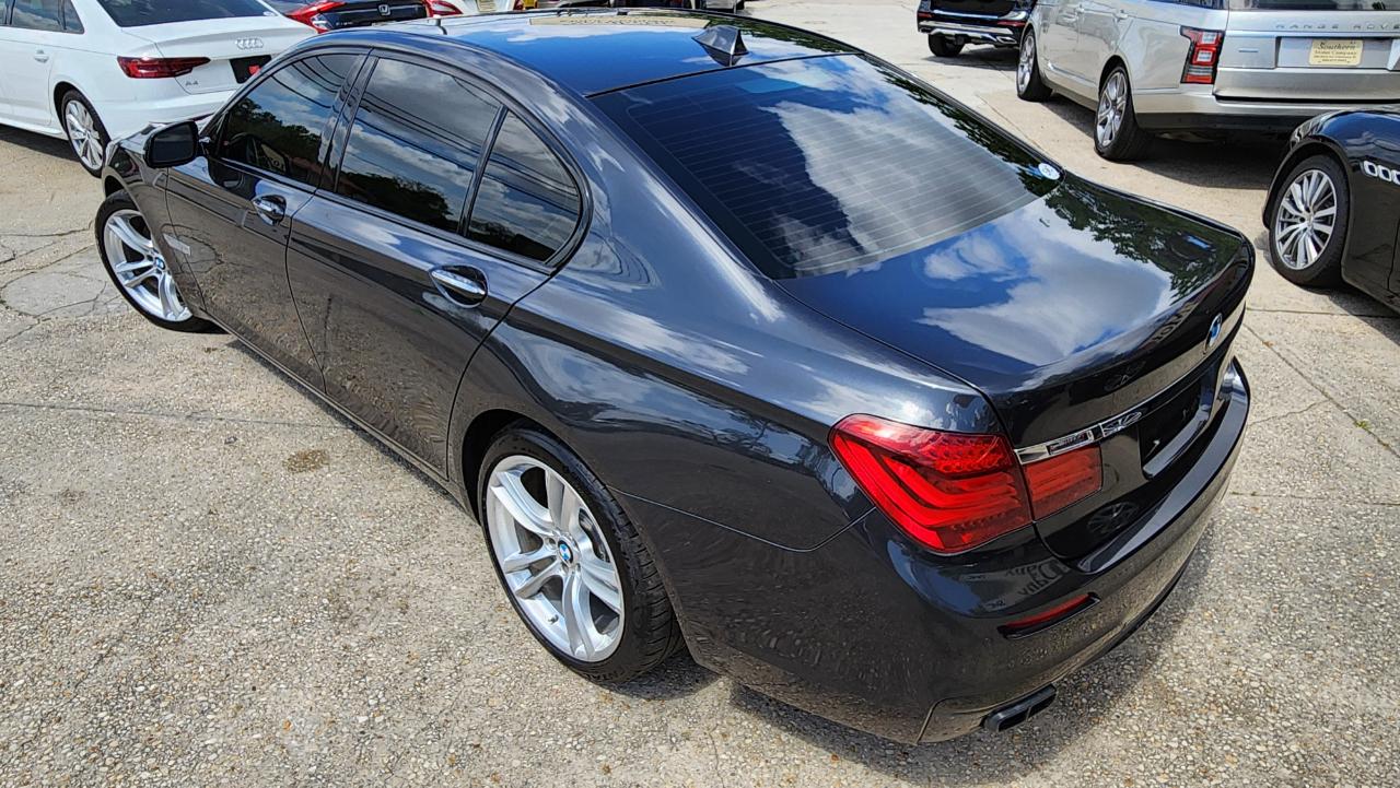 BMW 7 Series  2015