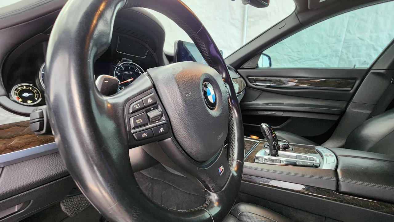 BMW 7 Series  2015