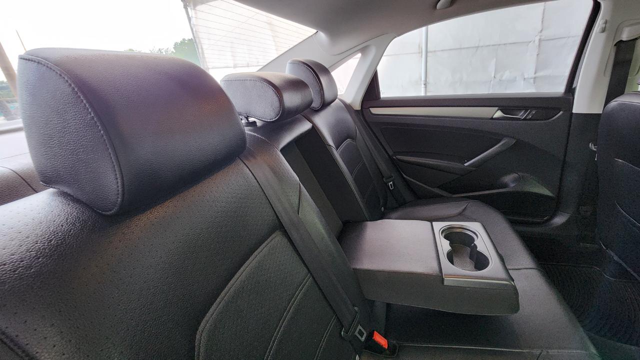 Volkswagen Passat  2015