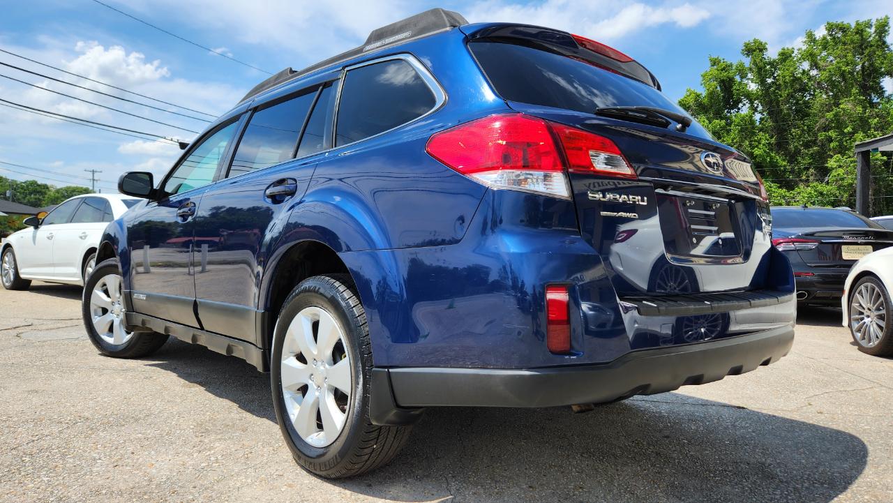 Subaru Outback 2.5i Premium 2011