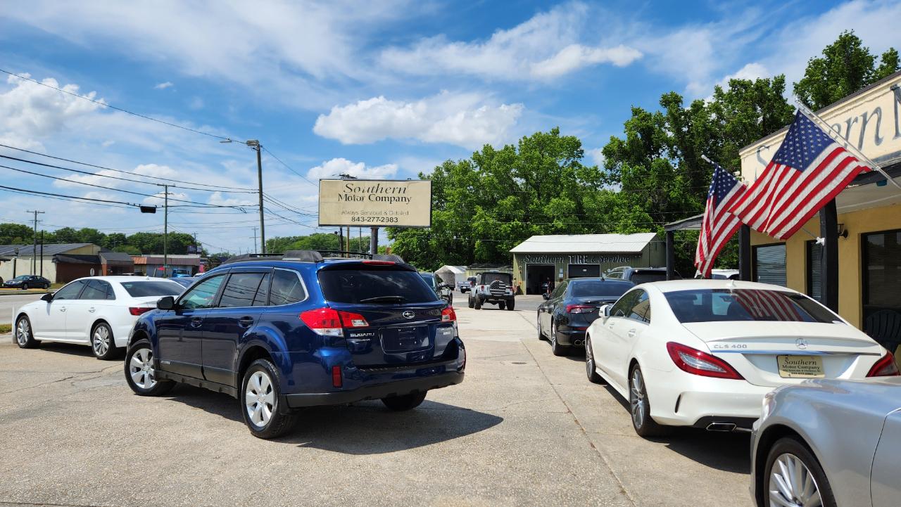 Subaru Outback 2.5i Premium 2011