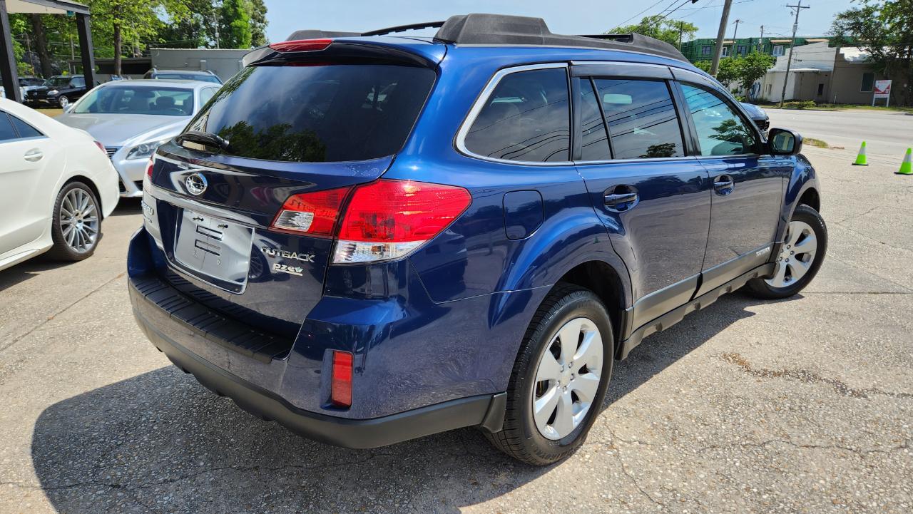 Subaru Outback 2.5i Premium 2011
