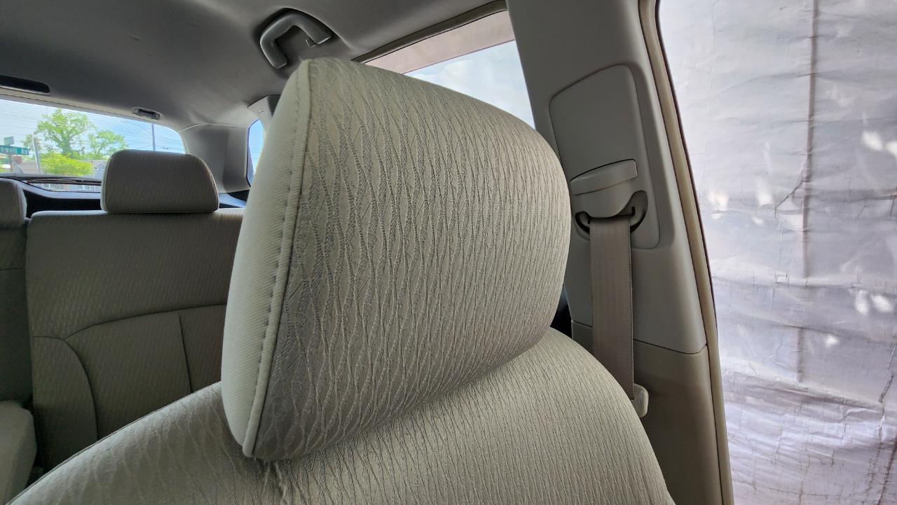 Subaru Outback 2.5i Premium 2011