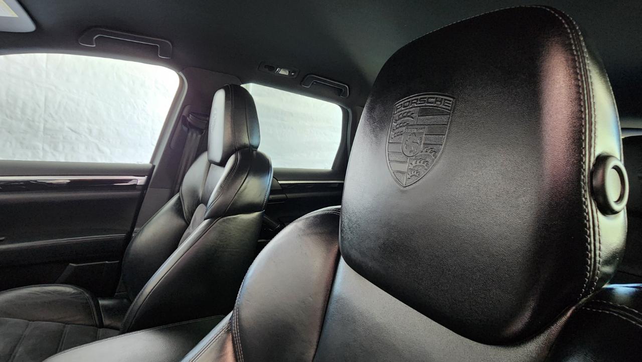 Porsche Cayenne  2017