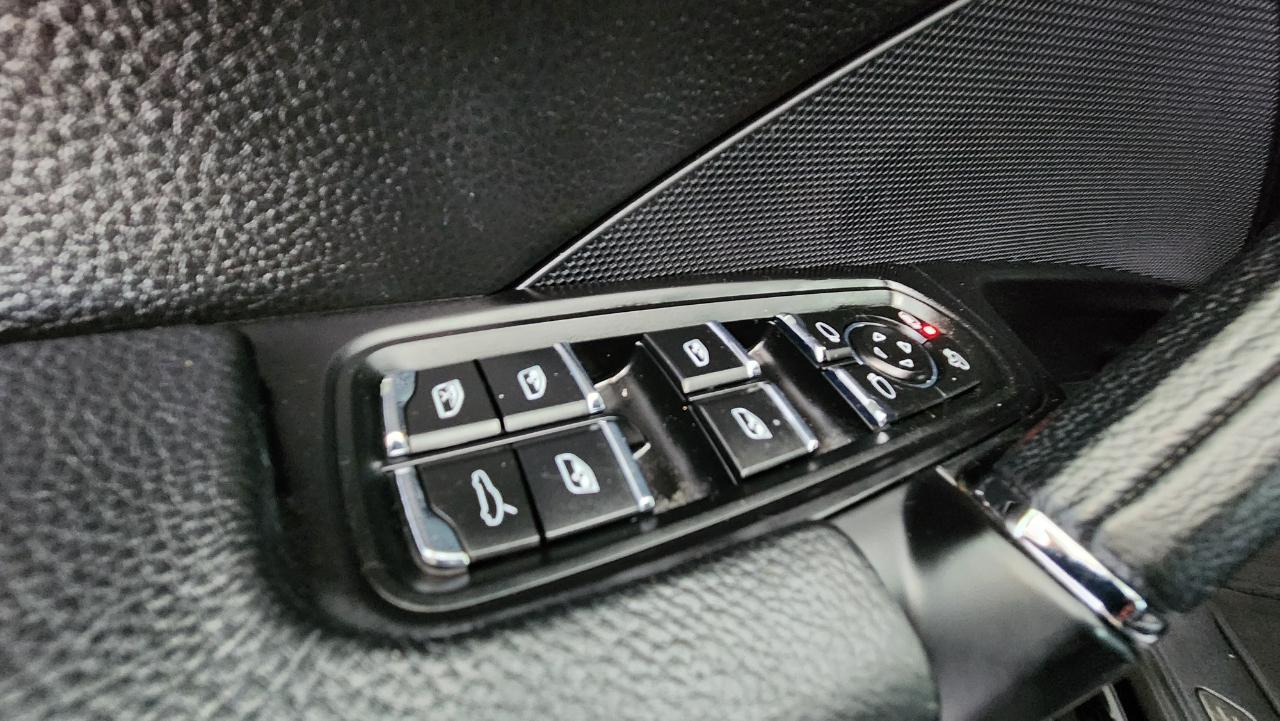 Porsche Cayenne  2017