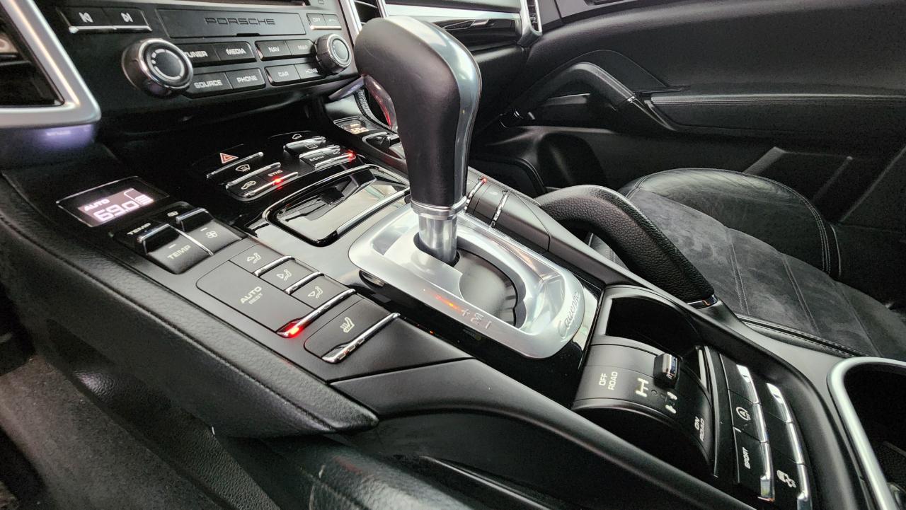 Porsche Cayenne  2017