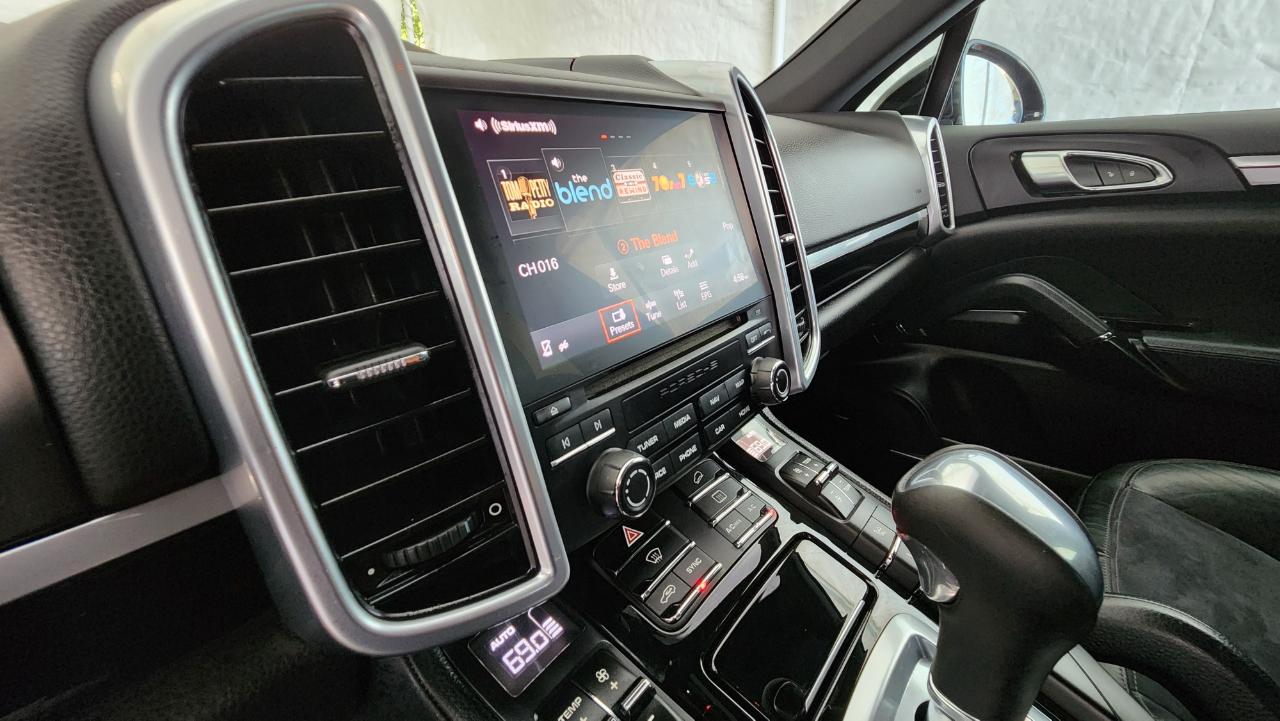 Porsche Cayenne  2017