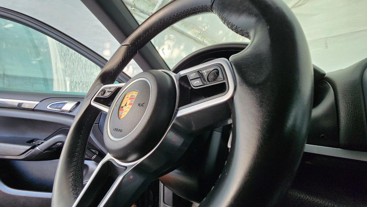 Porsche Cayenne  2017