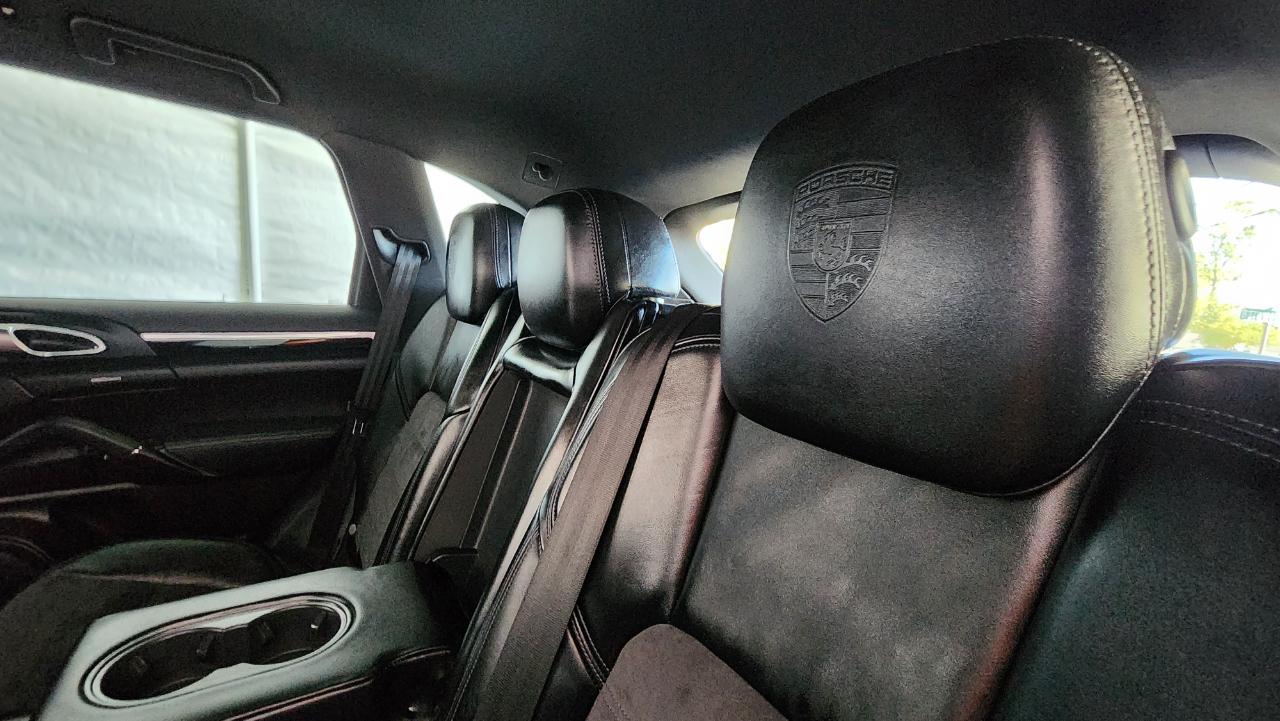 Porsche Cayenne  2017