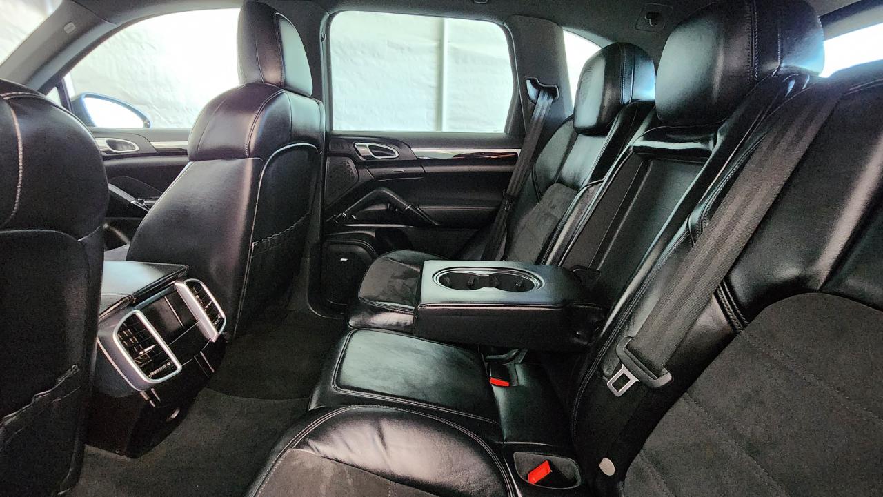 Porsche Cayenne  2017