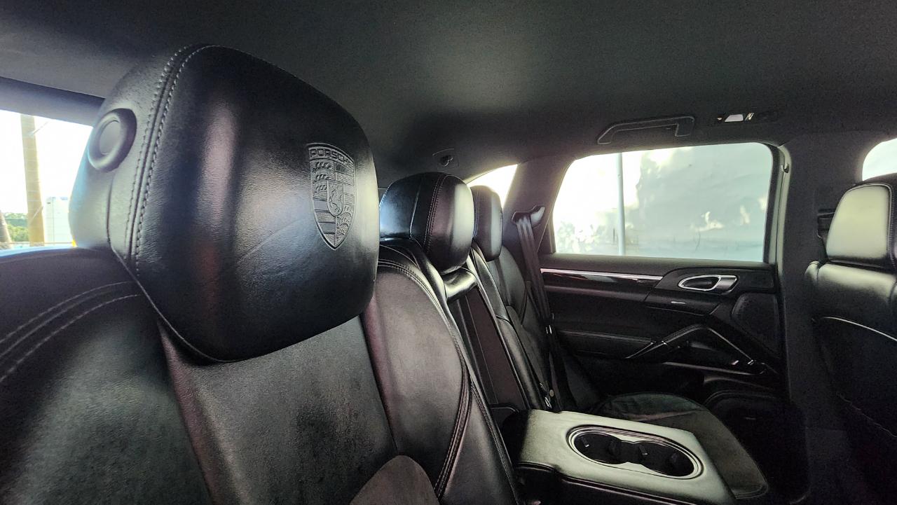 Porsche Cayenne  2017