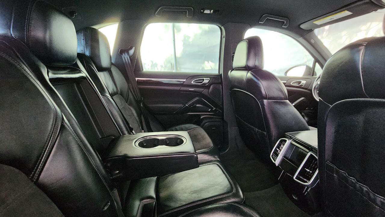 Porsche Cayenne  2017