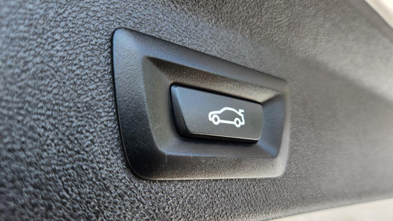 BMW X3 sDrive30i Sports Activity Vehicle 2019