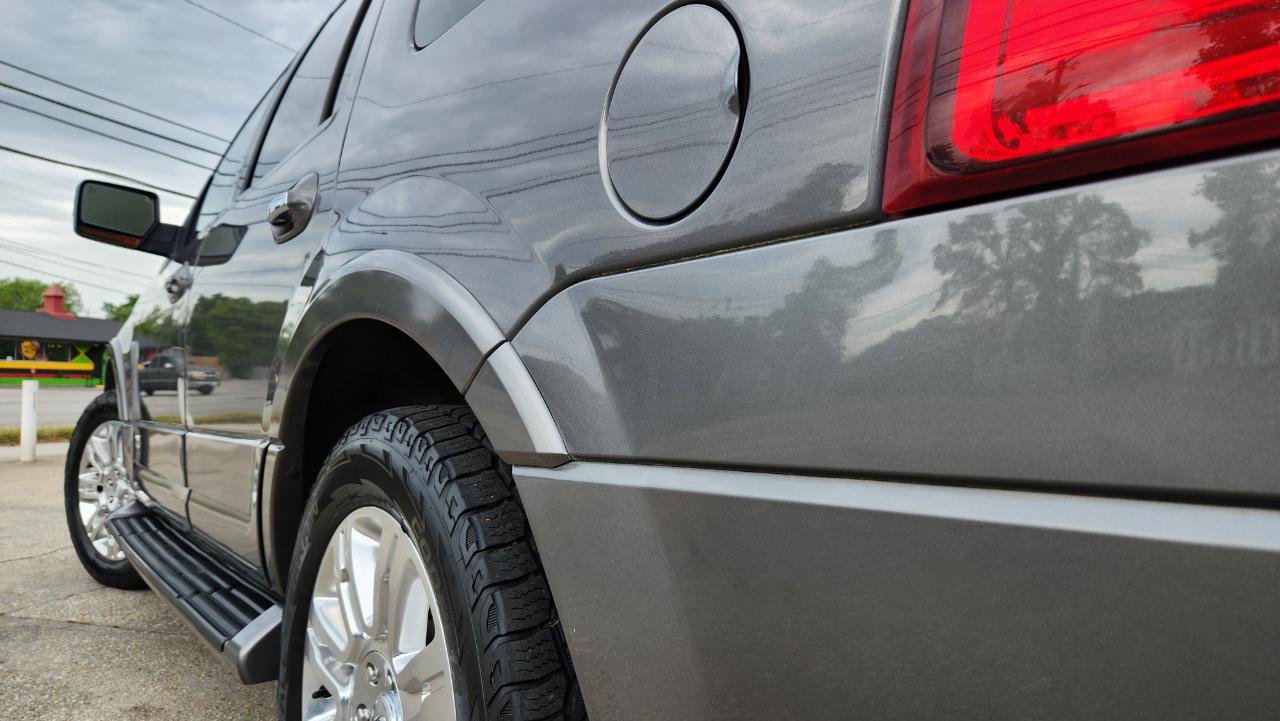 Ford Expedition Limited 2011