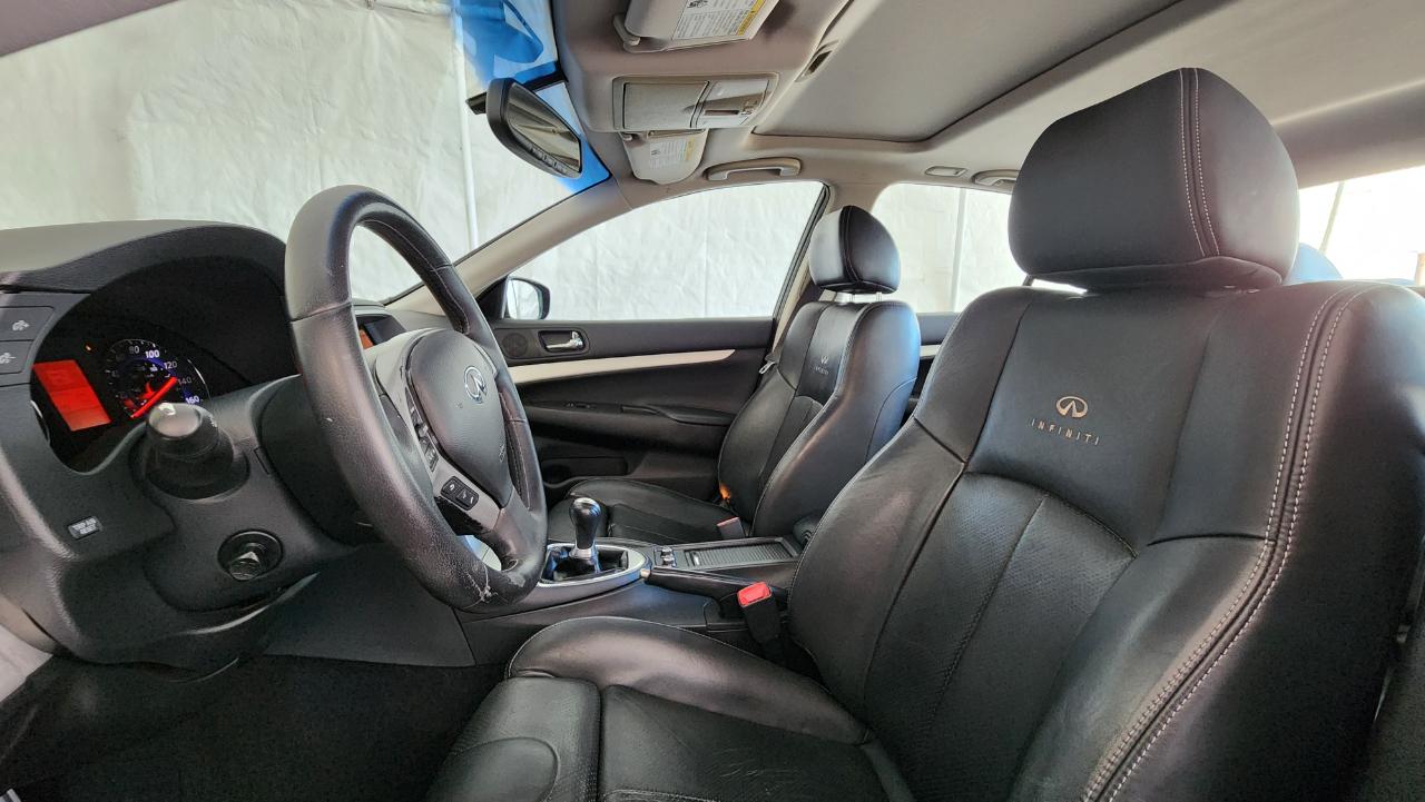 Infiniti G37 Sedan  2009