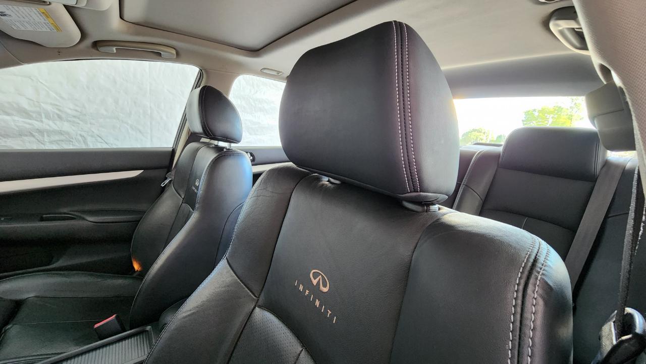Infiniti G37 Sedan  2009