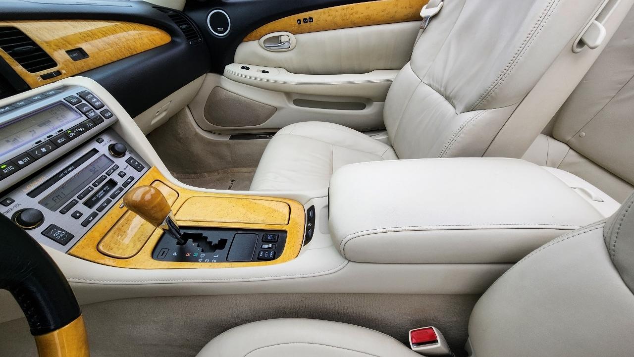 Lexus SC 430 2dr Convertible 2005