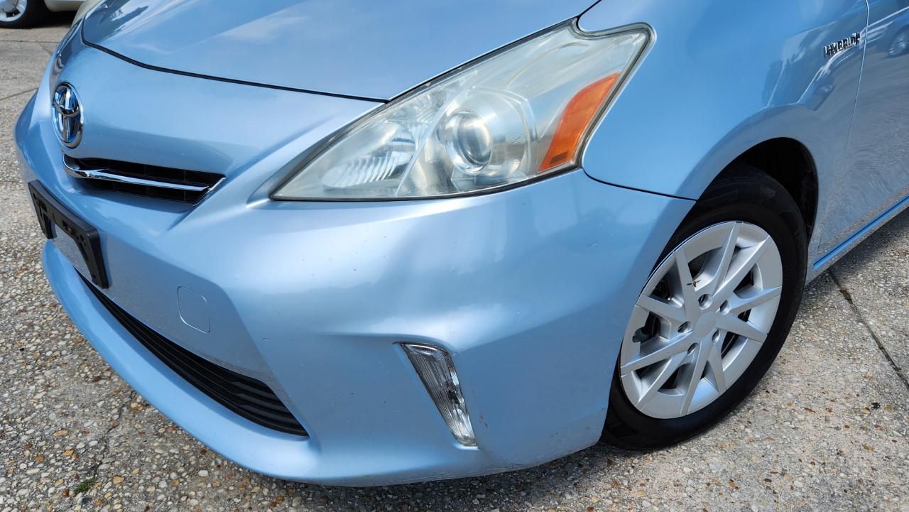 Toyota Prius V Three 2013