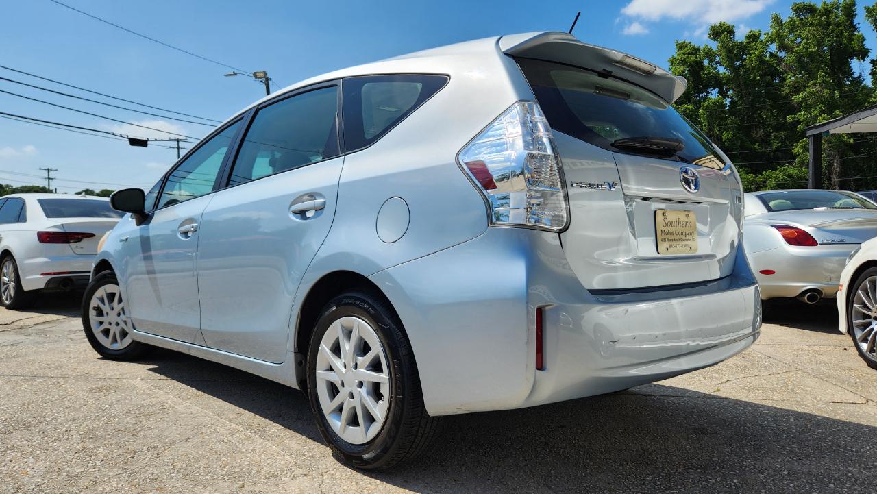 Toyota Prius V Three 2013