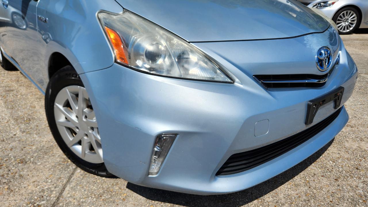 Toyota Prius V Three 2013