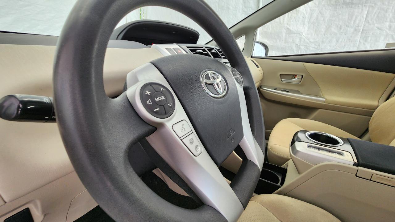 Toyota Prius V Three 2013