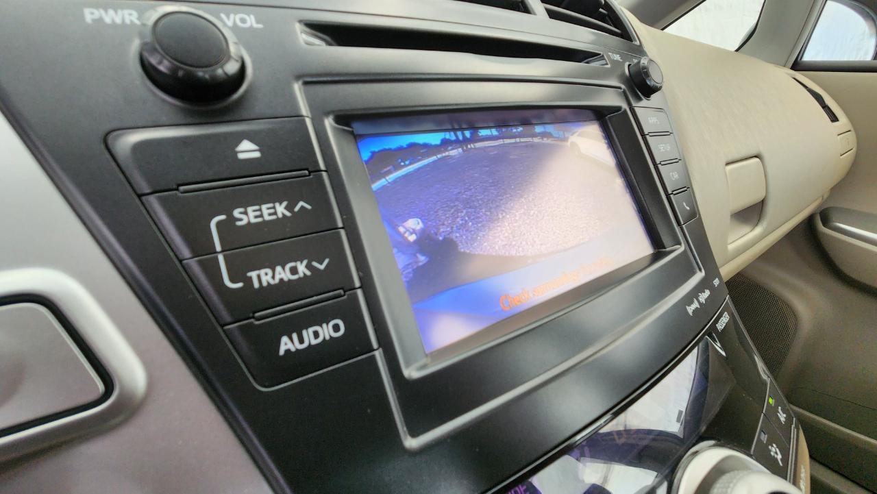 Toyota Prius V Three 2013
