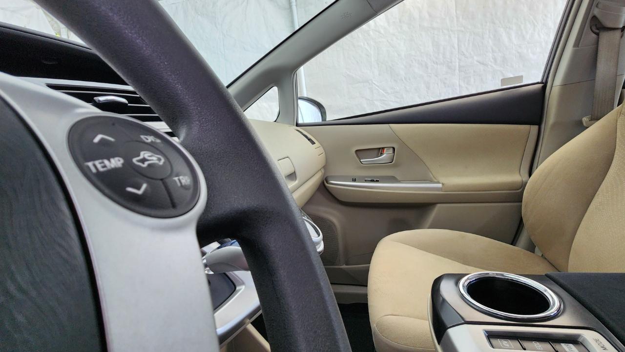 Toyota Prius V Three 2013