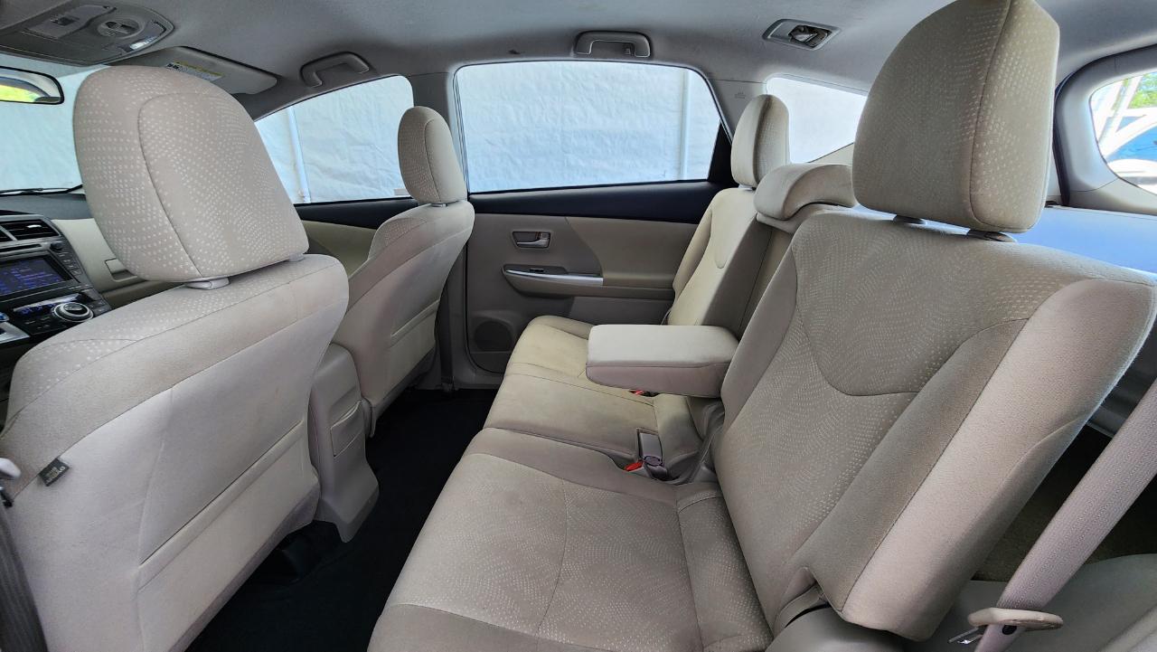 Toyota Prius V Three 2013