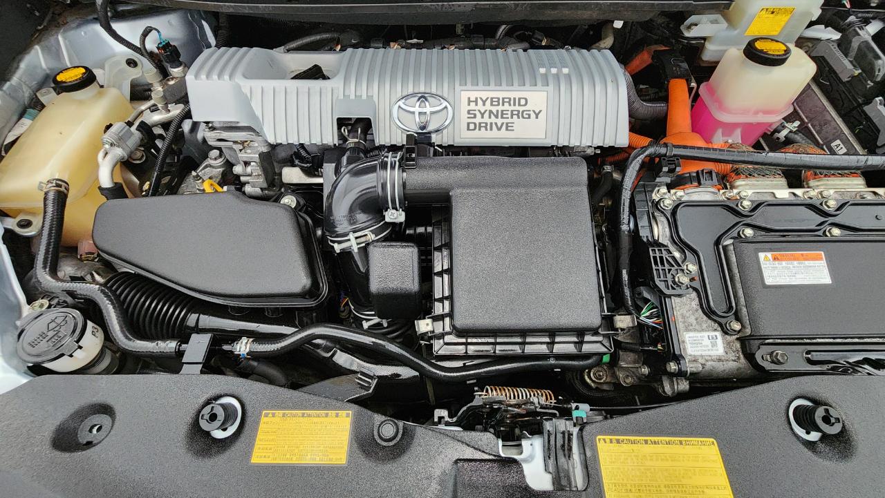 Toyota Prius V Three 2013