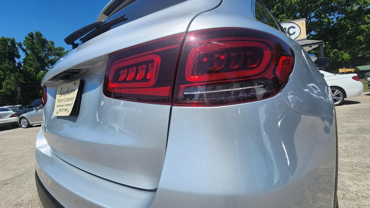 Mercedes-Benz GLC  2020