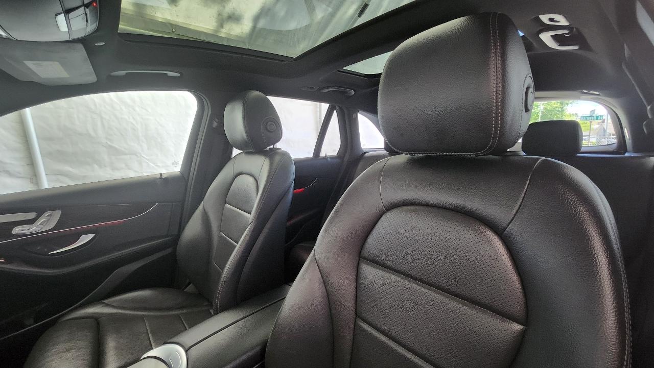 Mercedes-Benz GLC  2020