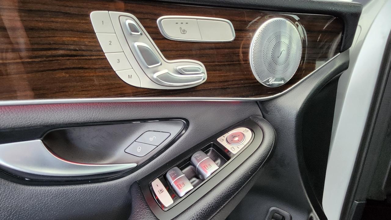 Mercedes-Benz GLC  2020