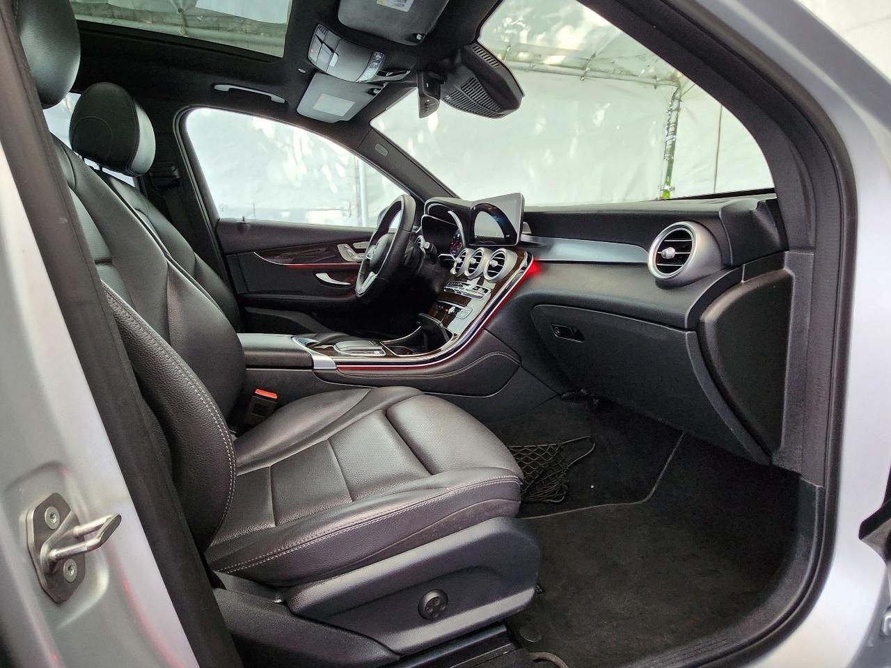 Mercedes-Benz GLC  2020