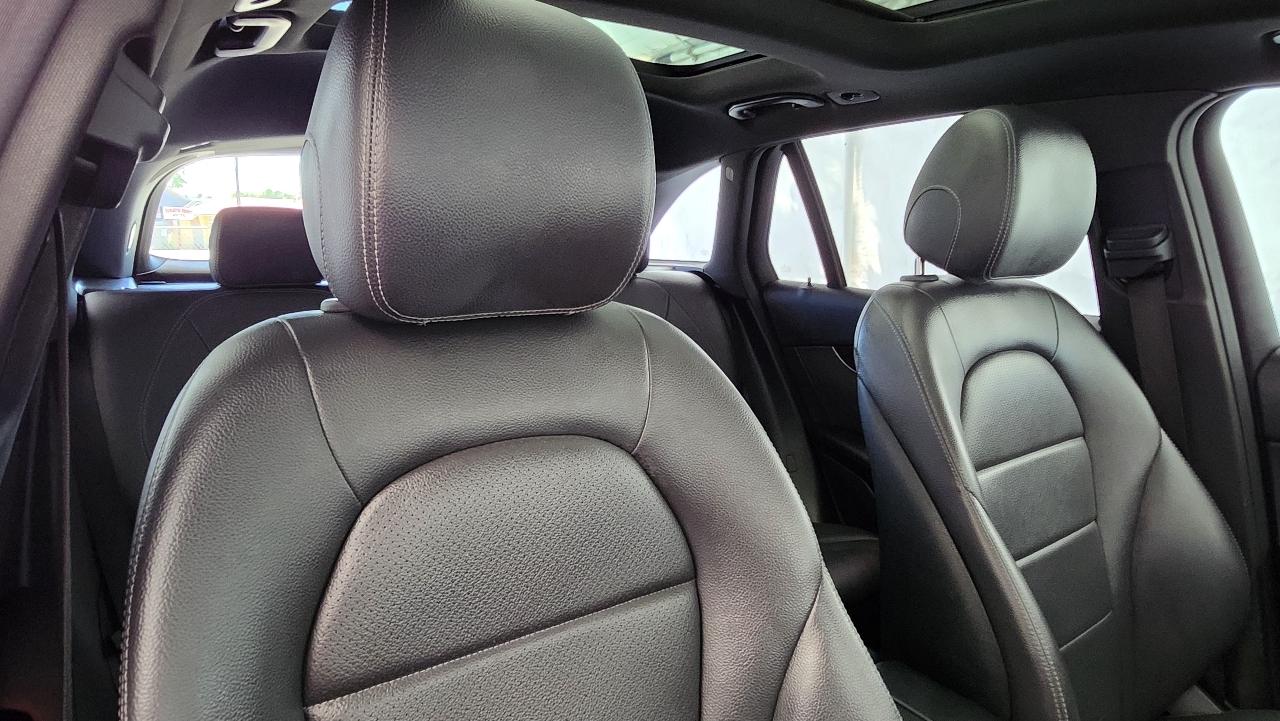 Mercedes-Benz GLC  2020
