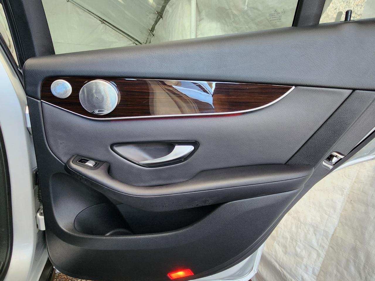 Mercedes-Benz GLC  2020