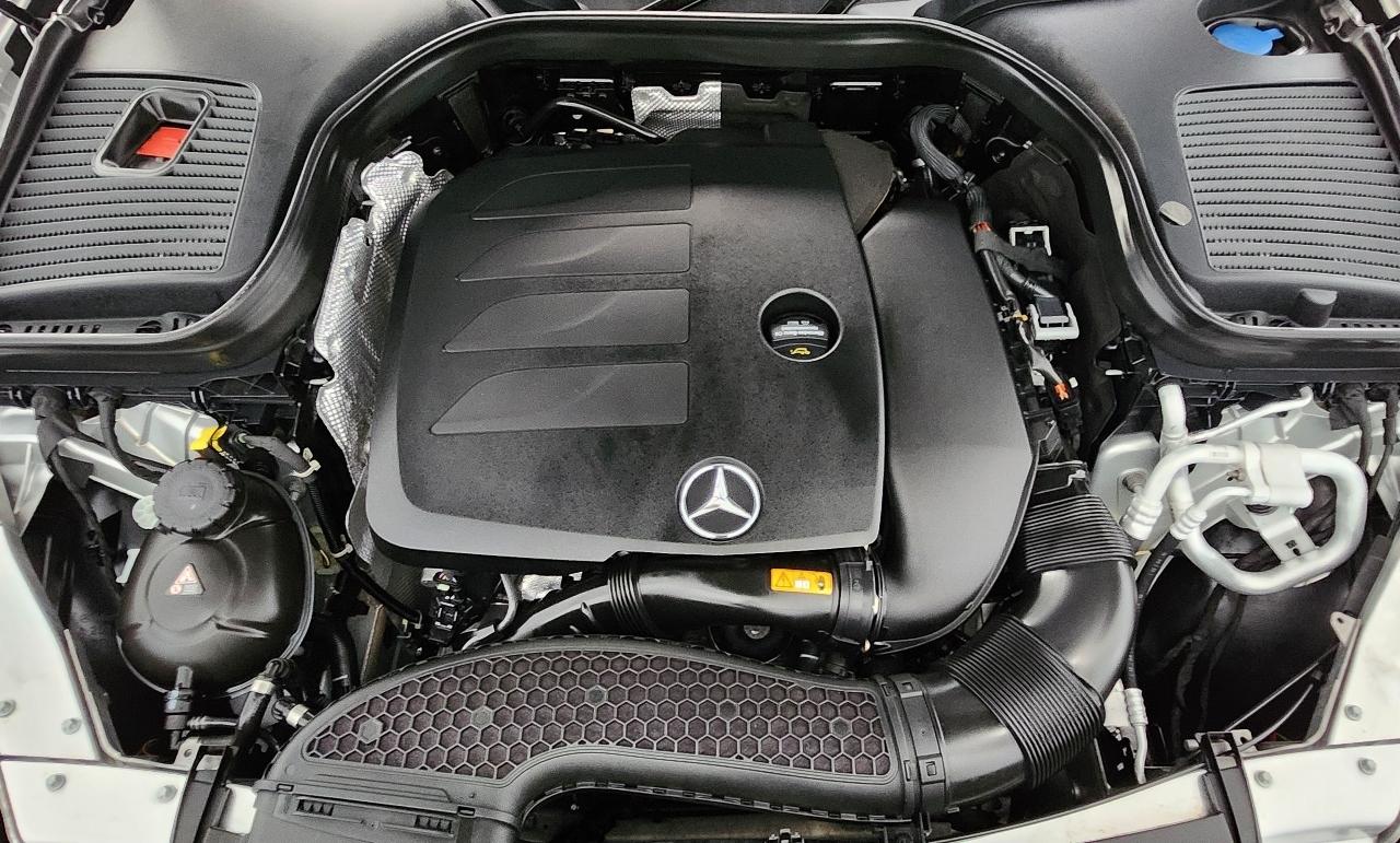 Mercedes-Benz GLC  2020
