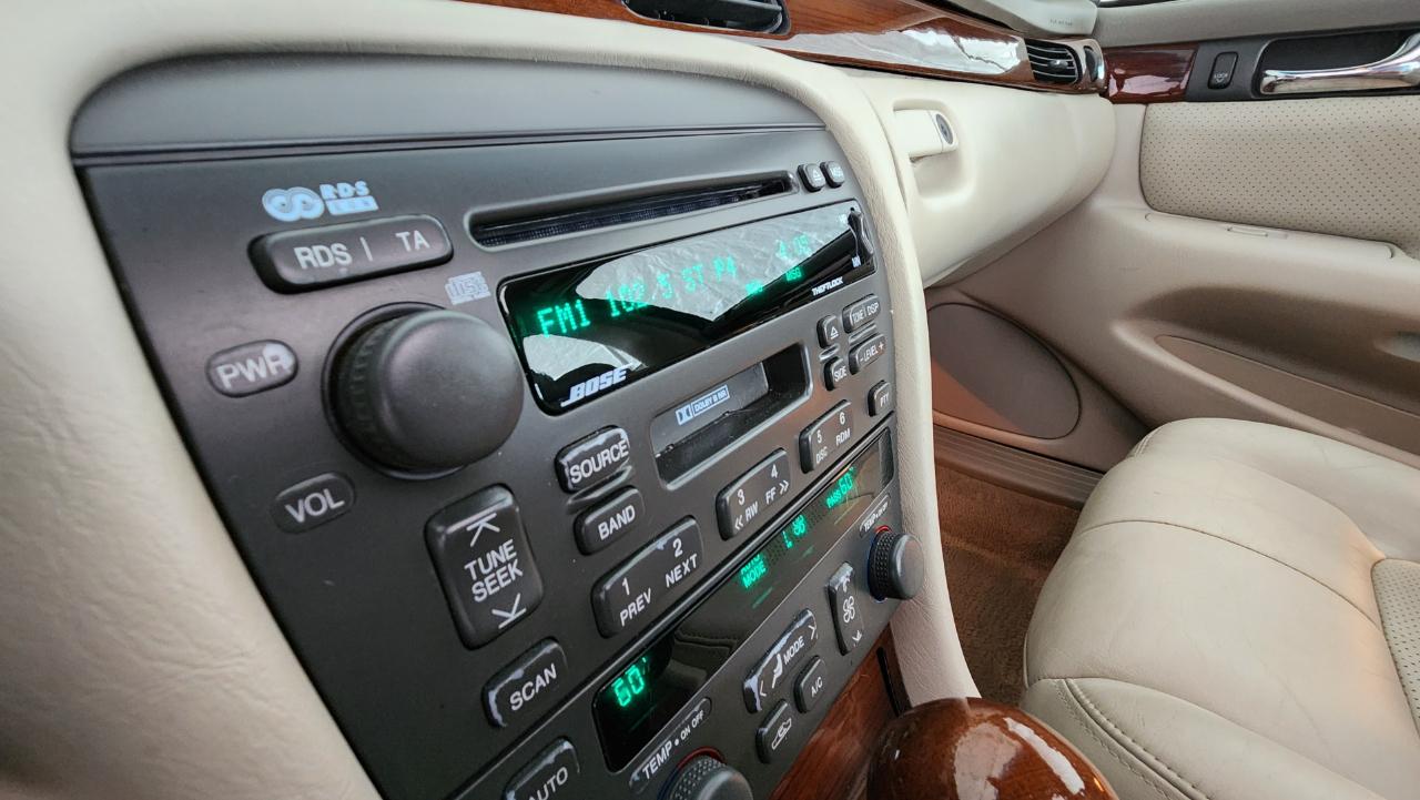 Cadillac Seville  2002