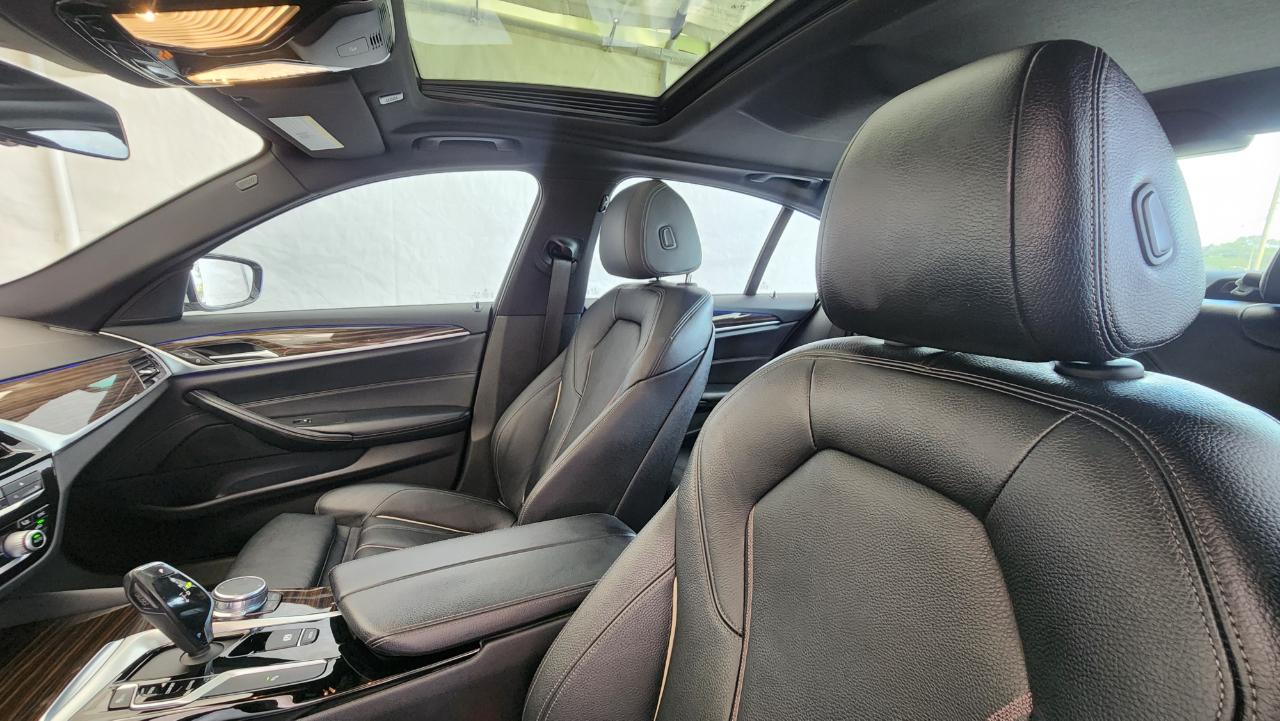 BMW 5 Series  2017