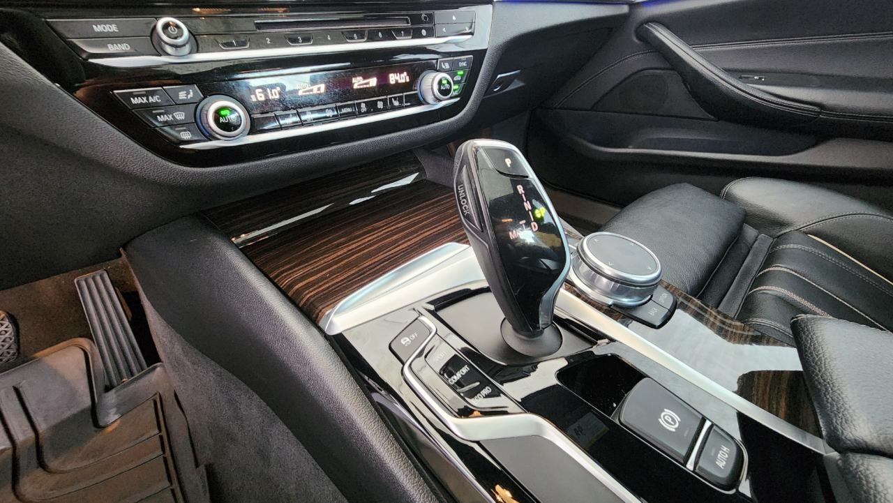 BMW 5 Series  2017