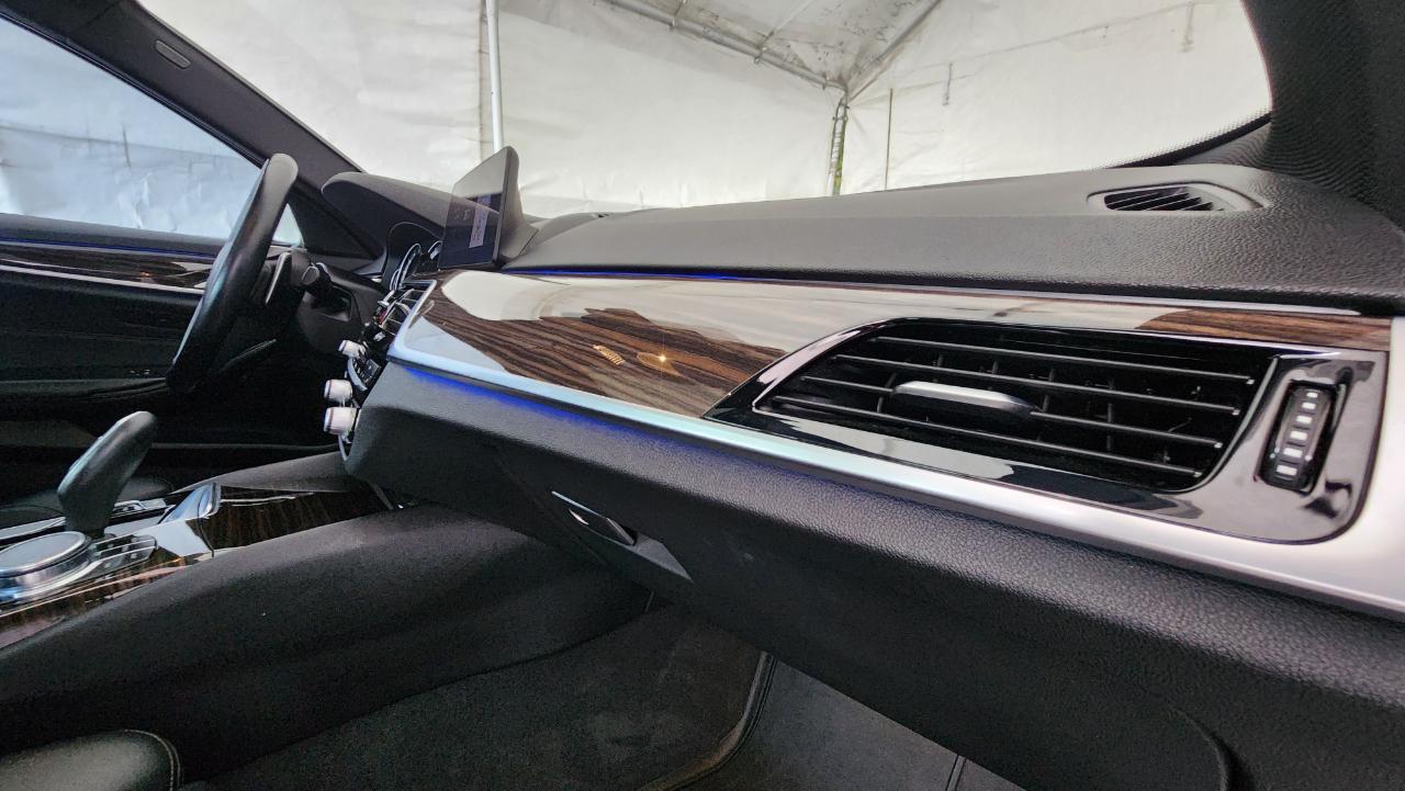 BMW 5 Series  2017
