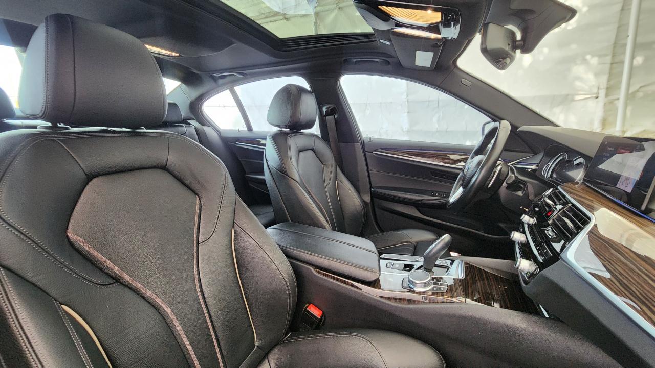 BMW 5 Series  2017