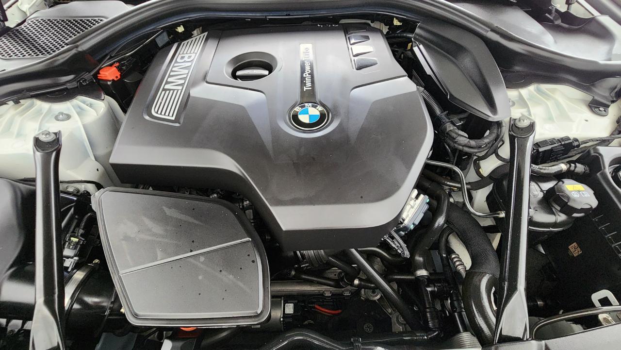 BMW 5 Series  2017