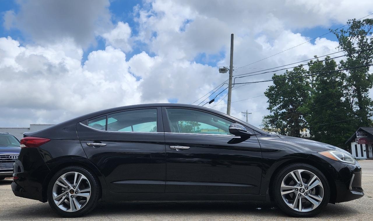 Hyundai Elantra  2017