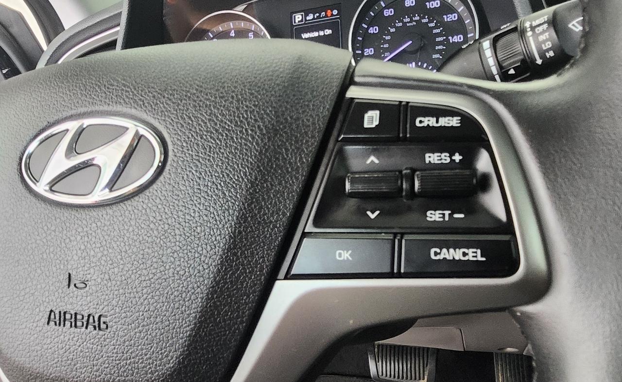 Hyundai Elantra  2017