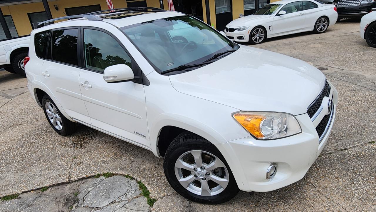 Toyota RAV4 Limited 2010