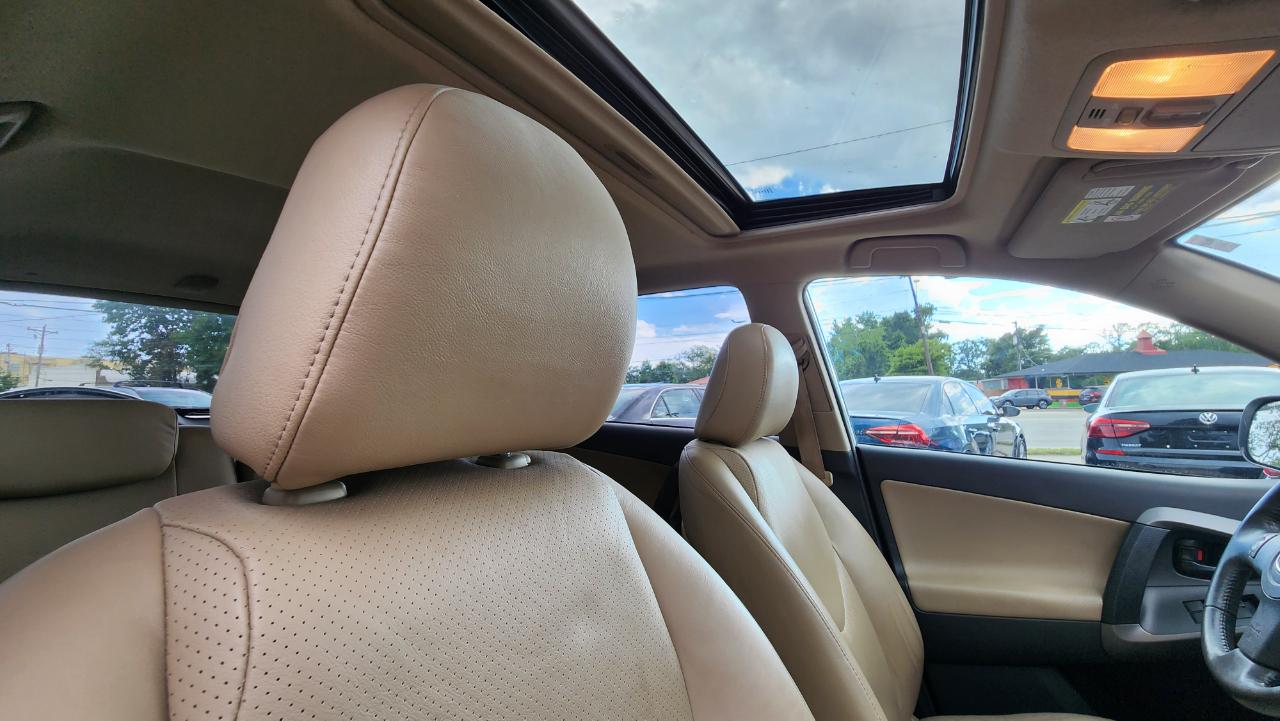 Toyota RAV4 Limited 2010