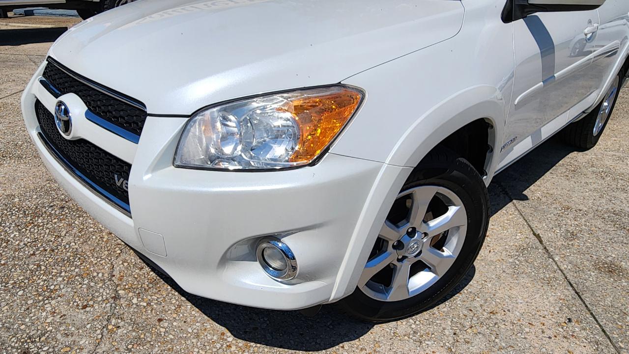 Toyota RAV4 Limited 2010