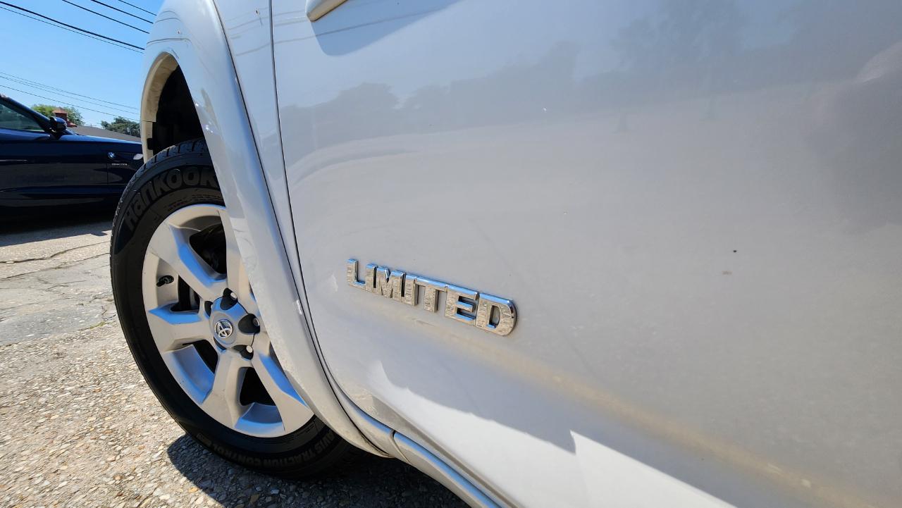 Toyota RAV4 Limited 2010